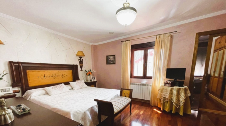 Ciudad Real - Valdepeñas - 596m2