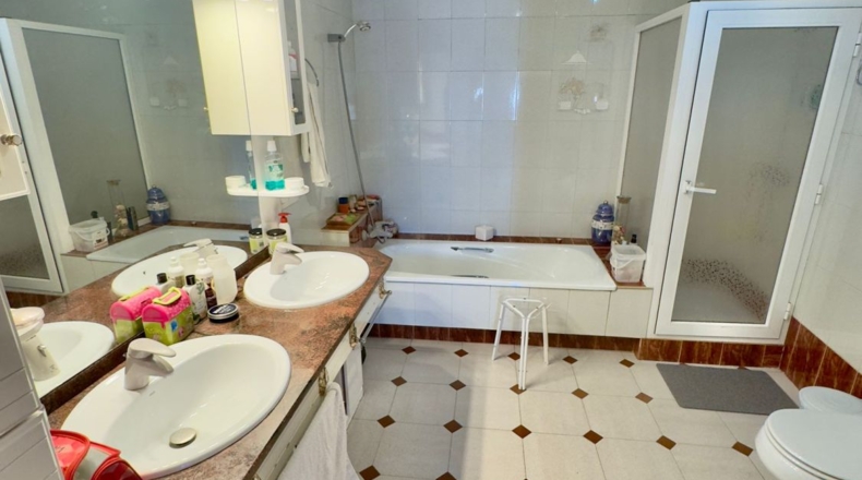 Ciudad Real - Valdepeñas - 285m2