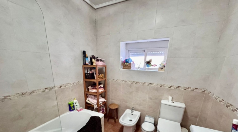 Ciudad Real - Valdepeñas - 350m2