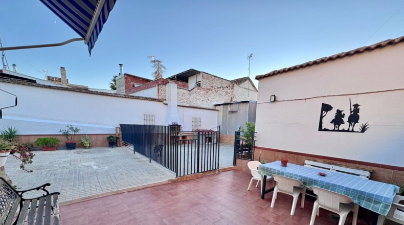 Ciudad Real - Valdepeñas - 350m2
