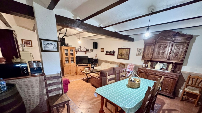 Ciudad Real - Valdepeñas - 350m2