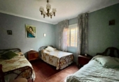 Casa de camp amb terreny en venda a Valdepeñas ref.: TR350923 foto