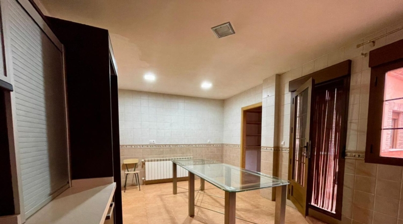 Ciudad Real - Valdepeñas - 424m2