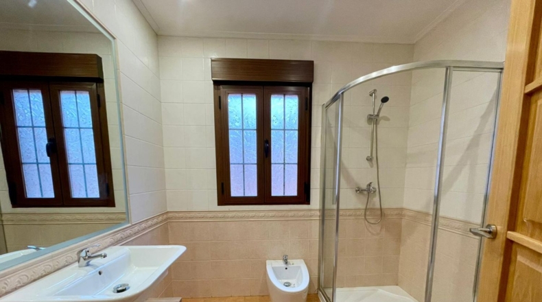 Ciudad Real - Valdepeñas - 424m2