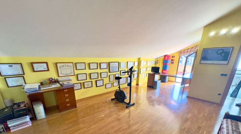 Ciudad Real - Valdepeñas - 502m2