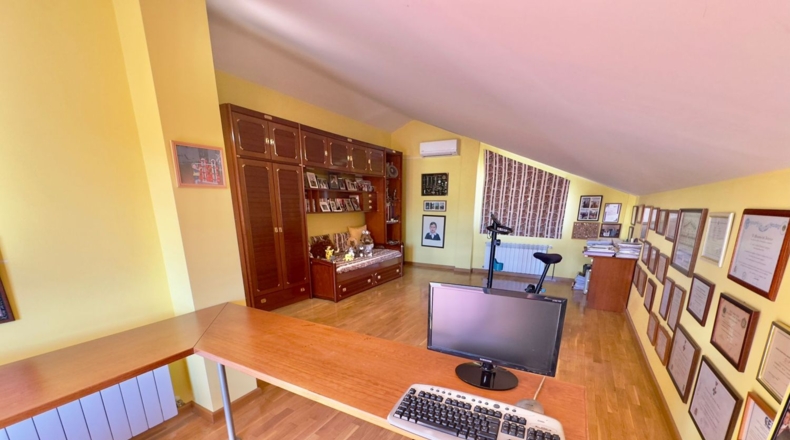 Ciudad Real - Valdepeñas - 502m2