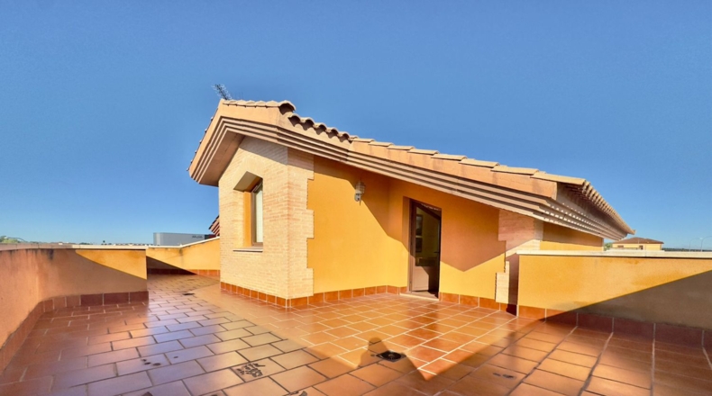 Ciudad Real - Valdepeñas - 502m2