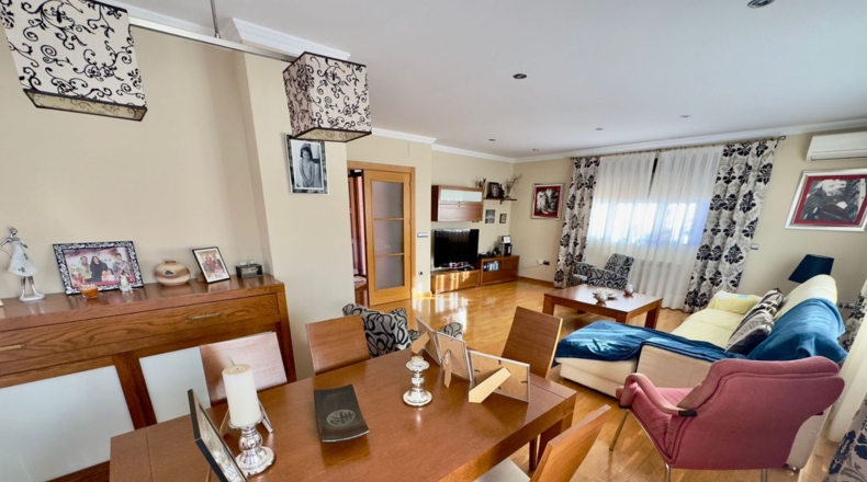 Ciudad Real - Valdepeñas - 502m2