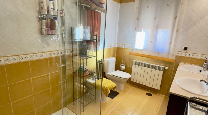 Ciudad Real - Valdepeñas - 502m2