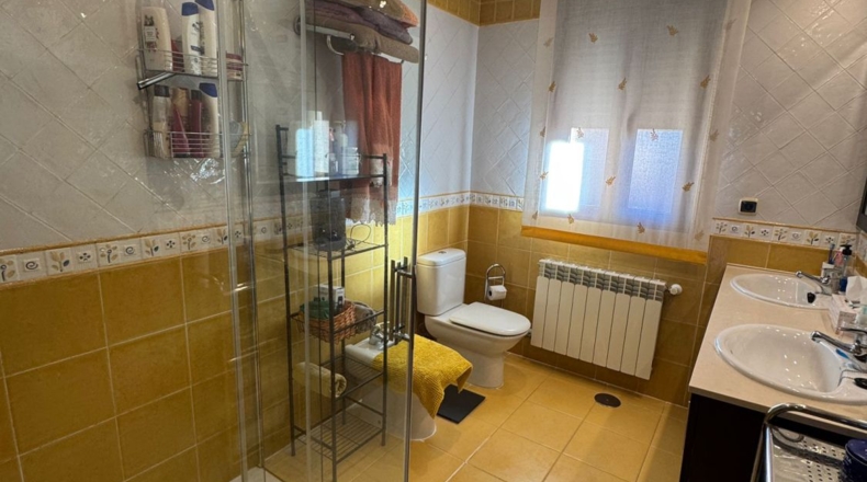 Ciudad Real - Valdepeñas - 502m2