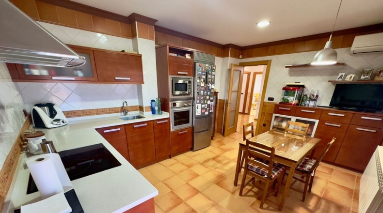 Ciudad Real - Valdepeñas - 502m2