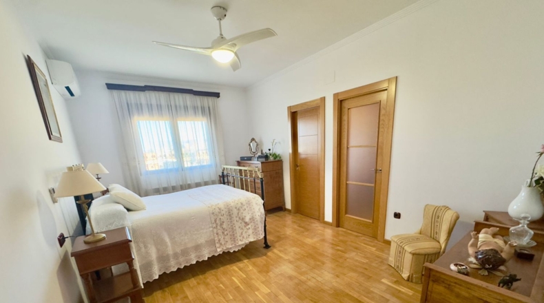 Ciudad Real - Valdepeñas - 502m2