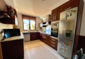 Chalet independiente con terreno en venta en Valdepeñas ref: TR361254 foto