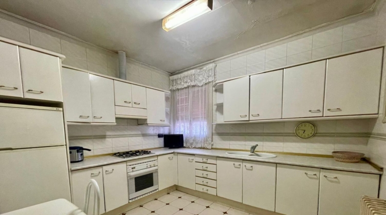 Ciudad Real - Valdepeñas - 680m2