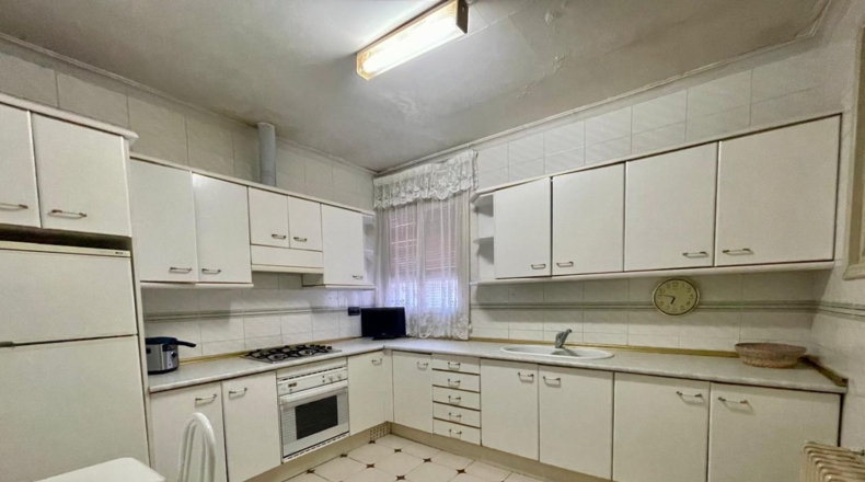 Ciudad Real - Valdepeñas - 680m2