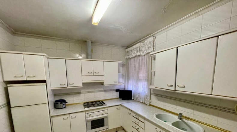 Ciudad Real - Valdepeñas - 680m2