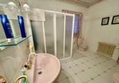 Chalet independiente con terreno en venta en Valdepeñas ref: TR363606 foto