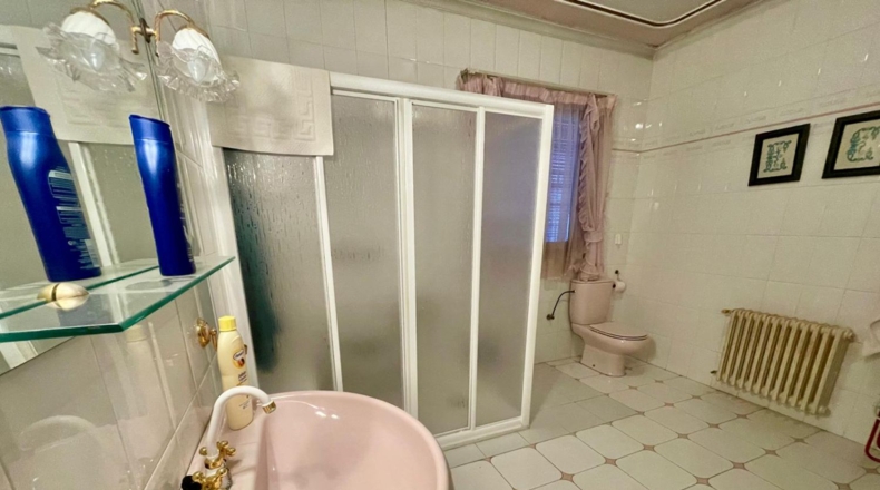 Ciudad Real - Valdepeñas - 680m2