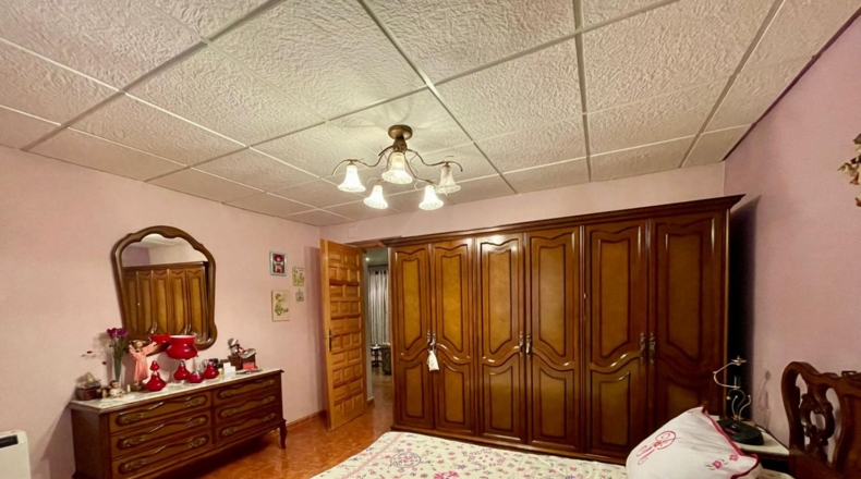 Ciudad Real - Valdepeñas - 471m2
