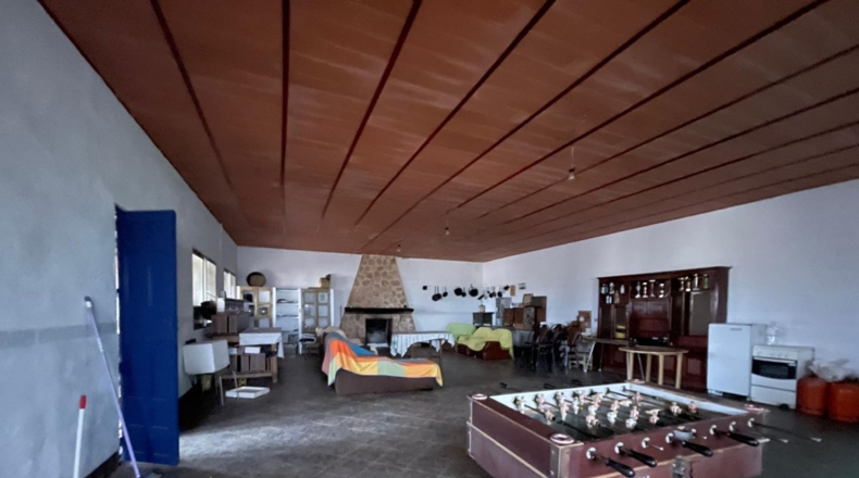 Ciudad Real - Valdepeñas - 58000m2