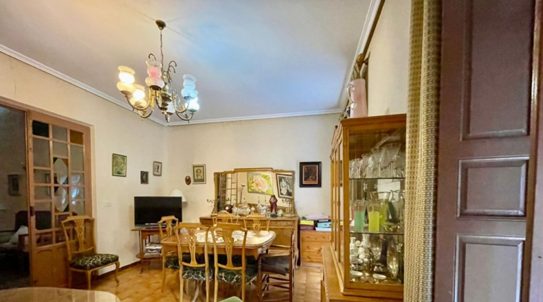 Ciudad Real - Valdepeñas - 185m2