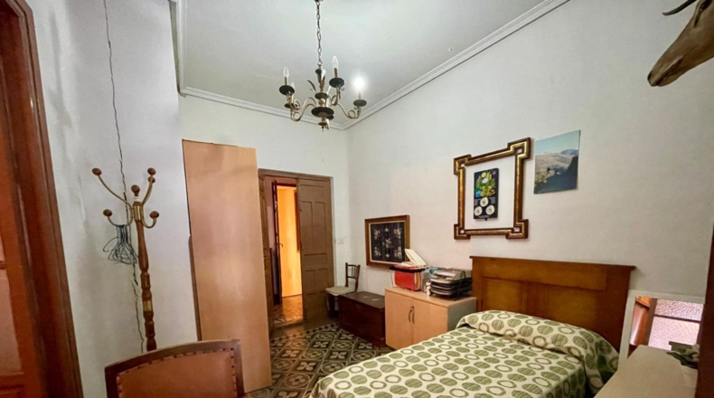 Ciudad Real - Valdepeñas - 185m2