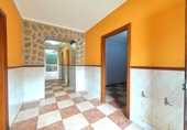 Casa de pueblo en venta en Valdepeñas ref: TR383657 foto