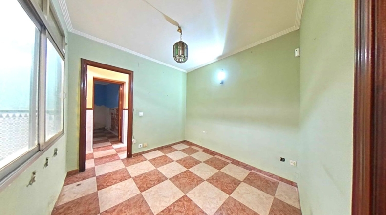 Ciudad Real - Valdepeñas - 198m2