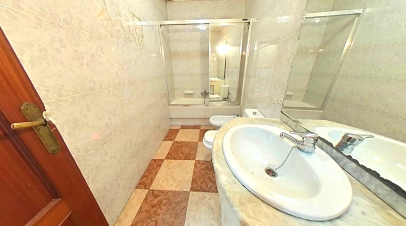 Ciudad Real - Valdepeñas - 198m2