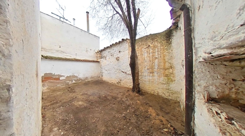 Ciudad Real - Valdepeñas - 198m2