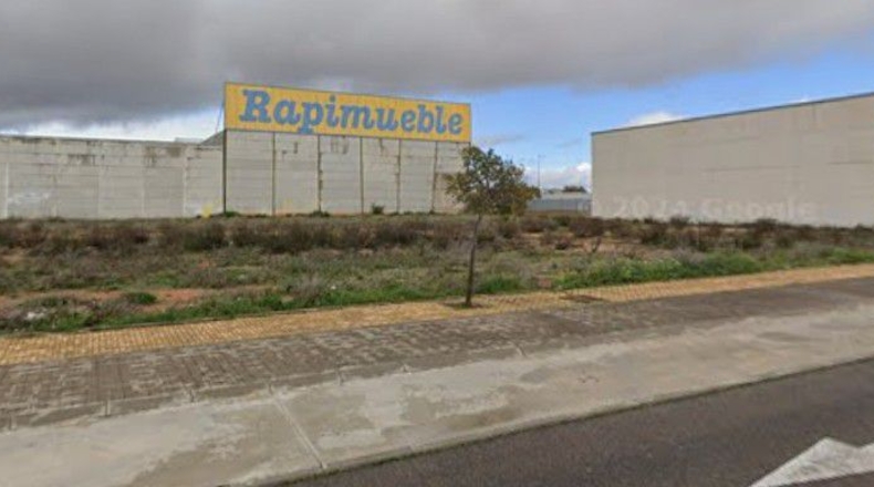 Ciudad Real - Valdepeñas - 2205m2