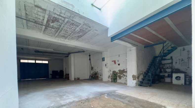 Ciudad Real - Valdepeñas - 451m2