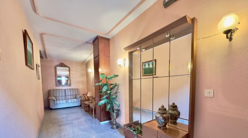 Ciudad Real - Valdepeñas - 451m2