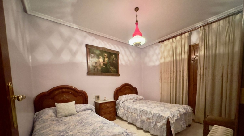 Ciudad Real - Valdepeñas - 451m2