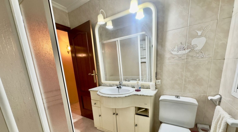 Ciudad Real - Valdepeñas - 451m2