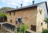 Chalet independiente con terreno en venta en el Vendrell ref: TR100359 foto