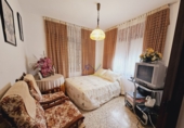 Отдельно стоящий дом с участком на продажу в городе Calafell. Фото