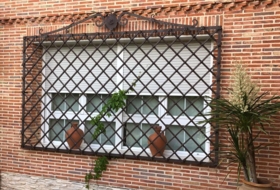 12