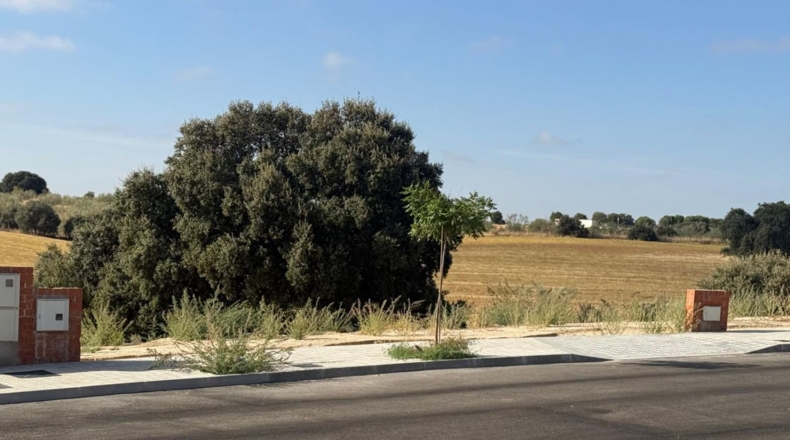 Мадрид - Sevilla la Nueva - 251m2
