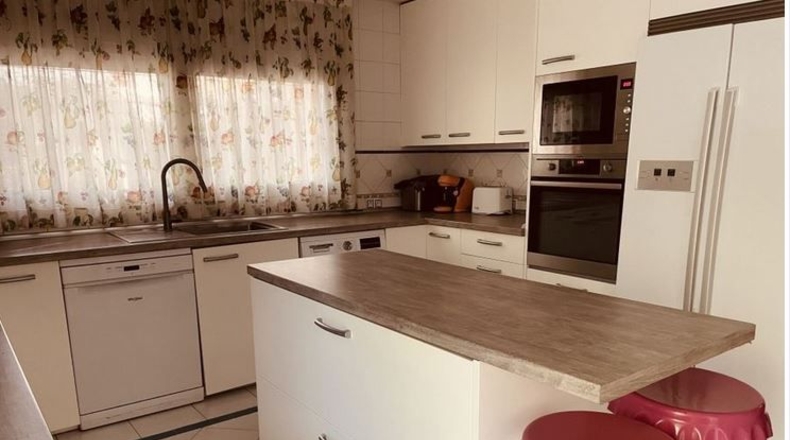 Comunidad de Madrid - Villaviciosa de Odón - 2050m2