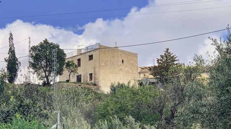 Almería - Oria - 1500m2