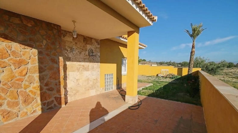 Almeria - Huércal-Overa - 620m2
