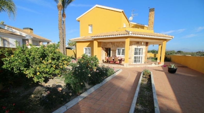 Almeria - Huércal-Overa - 620m2