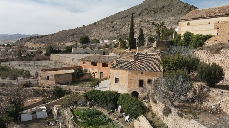Almería - Oria - 1500m2
