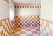 Вилла с участком на продажу в городе Oria. Фото