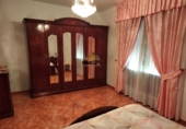 Дом с участком на продажу в городе Хаэн. Фото