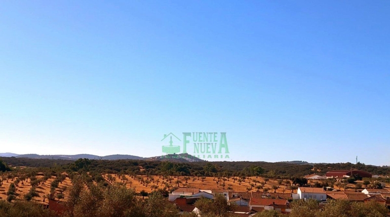 Бадахос - Bodonal de la Sierra - 182m2