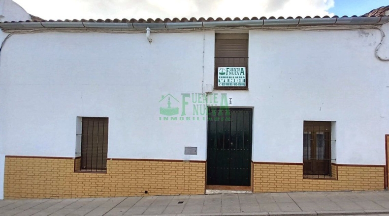 Badajoz - Fuentes de León - 383m2