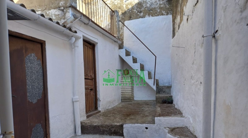 Badajoz - Fuentes de León - 138m2