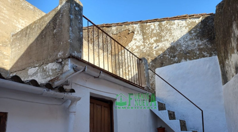 Badajoz - Fuentes de León - 138m2